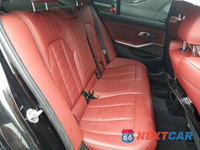 Zdjęcie 10 z 12 samochodu: 2023 BMW 330XI VIN:3MW89FF09P8D40537 - miniatura