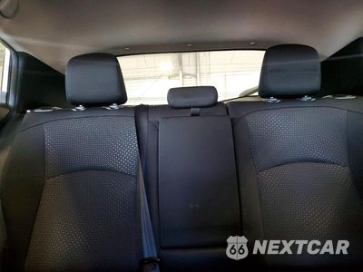 Zdjęcie 10 z 14 samochodu: 2019 TOYOTA PRIUS LE VIN:JTDKARFU5K3076335 - miniatura