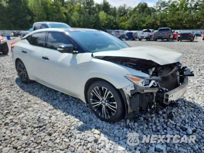 Czwarte zdjęcie samochodu z boku: 2017 NISSAN MAXIMA PLATINUM VIN:1N4AA6AP9HC434479 - miniatura