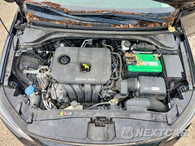 Zdjęcie 11 z 12 samochodu: 2017 HYUNDAI ELANTRA SE VIN:5NPD84LF1HH114296 - miniatura