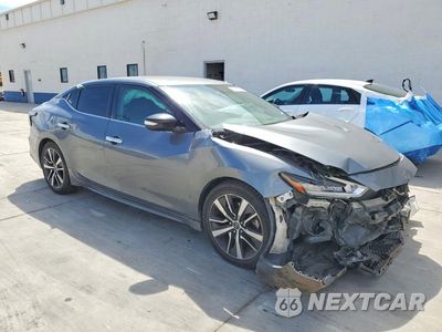Czwarte zdjęcie samochodu z boku: 2019 NISSAN MAXIMA 3.5 SV VIN:1N4AA6AVXKC360382 - miniatura