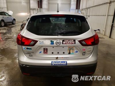 Zdjęcie 6 z 14 samochodu: 2019 NISSAN ROGUE SPORT S VIN:JN1BJ1CP2KW520370 - miniatura