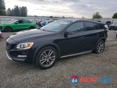 2016 VOLVO V60 CROSS COUNTRY PREMIER YV4612HK8G1003240 - główne zdjęcie licytacji z USA - miniatura
