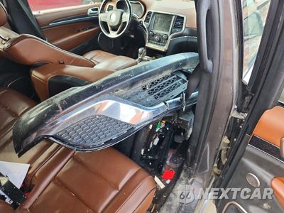 Zdjęcie 13 z 14 samochodu: 2016 JEEP GRAND CHEROKEE SUMMIT VIN:1C4RJFJM5GC372886 - miniatura