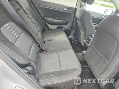 Zdjęcie 11 z 13 samochodu: 2018 KIA SPORTAGE LX VIN:KNDPMCAC7J7455269 - miniatura