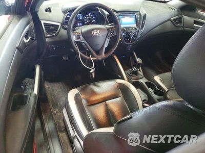 Zdjęcie 8 z 12 samochodu: 2013 HYUNDAI VELOSTER TURBO VIN:KMHTC6AE5DU094713 - miniatura