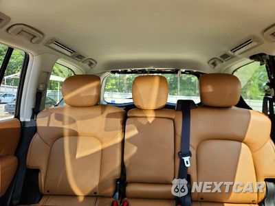 Zdjęcie 10 z 14 samochodu: 2016 INFINITI QX80 BASE VIN:JN8AZ2NC3G9402758 - miniatura