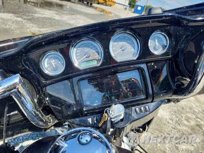 Zdjęcie 7 z 9 samochodu: 2014 HARLEY-DAVIDSON FLHTK ELECTRA GLIDE ULTRA LIMITED VIN:1HD1KEL1XEB634751 - miniatura