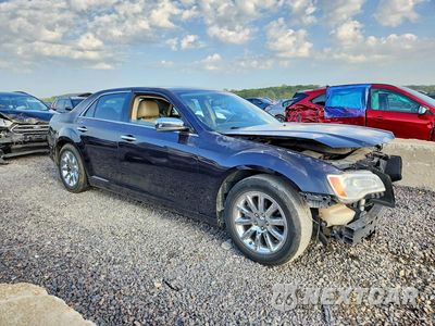 Czwarte zdjęcie samochodu z boku: 2012 CHRYSLER 300 LIMITED VIN:2C3CCACG2CH212633 - miniatura