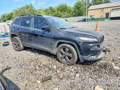 Czwarte zdjęcie samochodu z boku: 2016 JEEP CHEROKEE LATITUDE VIN:1C4PJMCSXGW163262 - miniatura