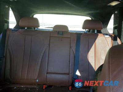 Zdjęcie 10 z 13 samochodu: 2015 BMW X5 XDRIVE35D VIN:5UXKS4C53F0J99117 - miniatura