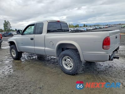 Drugie zdjęcie samochodu z przodu: 1999 DODGE DAKOTA SLT VIN:1B7GG22Y3XS279466 - miniatura