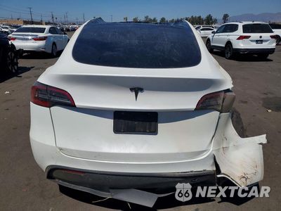 Zdjęcie 6 z 13 samochodu: 2024 TESLA MODEL Y VIN:7SAYGDED5RF182703 - miniatura