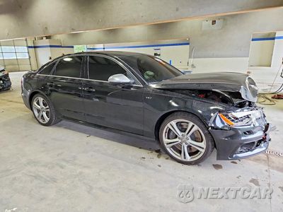 Czwarte zdjęcie samochodu z boku: 2013 AUDI S6 VIN:WAUF2BFC9DN095472 - miniatura