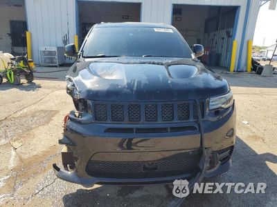 Piąte zdjęcie samochodu w środku: 2018 JEEP GRAND CHEROKEE SRT-8 VIN:1C4RJFDJ3JC394085 - miniatura