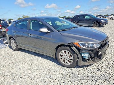 Czwarte zdjęcie samochodu z boku: 2018 HYUNDAI ELANTRA SE VIN:5NPD74LF8JH285040 - miniatura