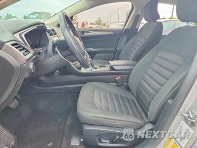 Zdjęcie 7 z 12 samochodu: 2019 FORD FUSION SE VIN:3FA6P0LU0KR127652 - miniatura
