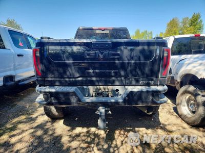 Zdjęcie 6 z 12 samochodu: 2024 GMC SIERRA K3500 AT4 VIN:1GT49VEYXRF135550 - miniatura