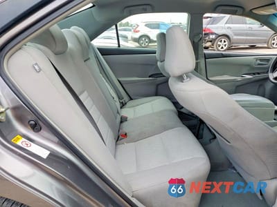 Zdjęcie 10 z 12 samochodu: 2017 TOYOTA CAMRY LE VIN:4T1BF1FK2HU394266 - miniatura