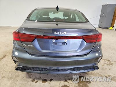 Zdjęcie 6 z 13 samochodu: 2024 KIA FORTE LXS VIN:3KPF24AD3RE739896 - miniatura
