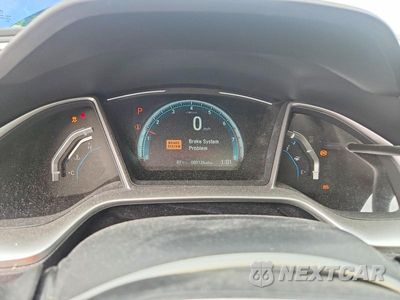 Zdjęcie 9 z 13 samochodu: 2018 HONDA CIVIC EX VIN:JHMFC1F34JX019330 - miniatura