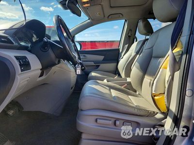 Zdjęcie 7 z 13 samochodu: 2016 HONDA ODYSSEY EXL VIN:5FNRL5H65GB142859 - miniatura