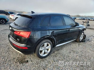 Trzecie zdjęcie samochodu z tyłu: 2018 AUDI Q5 PREMIUM VIN:WA1ANAFYXJ2001097 - miniatura