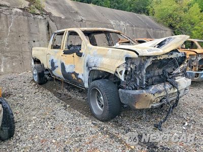 Czwarte zdjęcie samochodu z boku: 2020 CHEVROLET SILVERADO K2500 HIGH COUNTRY VIN:1GC4YREY4LF129387 - miniatura