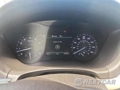 Zdjęcie 9 z 12 samochodu: 2018 GENESIS G80 3.8 VIN:KMHGN4JE1JU248698 - miniatura