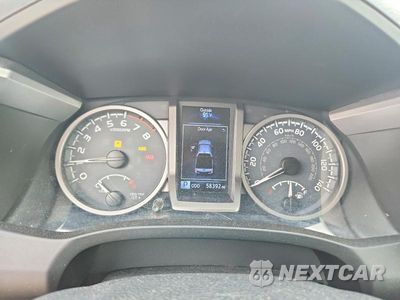 Zdjęcie 9 z 12 samochodu: 2017 TOYOTA TACOMA SR5 V6 VIN:5TFAZ5CN0HX053105 - miniatura