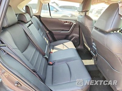 Zdjęcie 11 z 13 samochodu: 2025 TOYOTA RAV4 LIMITED VIN:JTMD6RFV4SD162619 - miniatura