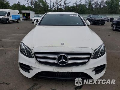 Piąte zdjęcie samochodu w środku: 2017 MERCEDES-BENZ E 300 4MATIC VIN:WDDZF4KBXHA111856 - miniatura