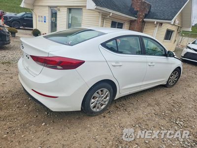 Trzecie zdjęcie samochodu z tyłu: 2018 HYUNDAI ELANTRA SE VIN:5NPD74LF6JH236516 - miniatura