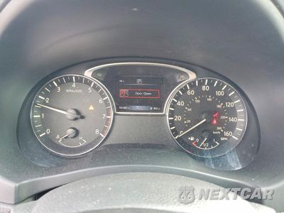 Zdjęcie 9 z 12 samochodu: 2018 NISSAN ALTIMA 2.5 SR VIN:1N4AL3AP2JC225423 - miniatura