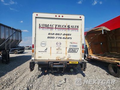 Zdjęcie 6 z 12 samochodu: 2011 ISUZU NPR BOX TRUCK VIN:JALC4W162B7000081 - miniatura