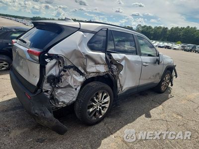 Trzecie zdjęcie samochodu z tyłu: 2020 TOYOTA RAV4 XLE PREMIUM VIN:2T3C1RFV9LC076707 - miniatura
