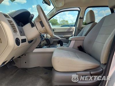 Zdjęcie 7 z 13 samochodu: 2012 FORD ESCAPE XLT VIN:1FMCU0D75CKB75339 - miniatura