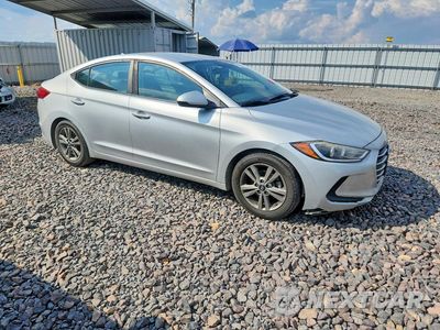 Czwarte zdjęcie samochodu z boku: 2018 HYUNDAI ELANTRA SEL VIN:5NPD84LFXJH349091 - miniatura