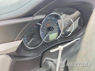 Zdjęcie 9 z 13 samochodu: 2015 TOYOTA COROLLA LE VIN:5YFBURHE1FP306785 - miniatura