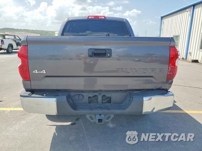 Zdjęcie 6 z 13 samochodu: 2016 TOYOTA TUNDRA SR5 VIN:5TFDW5F15GX497934 - miniatura