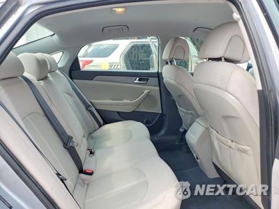 Zdjęcie 10 z 12 samochodu: 2017 HYUNDAI SONATA SE VIN:5NPE24AF1HH564071 - miniatura