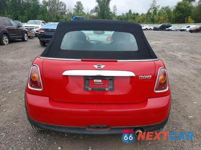 Zdjęcie 6 z 12 samochodu: 2010 MINI COOPER VIN:WMWMR3C5XATU98026 - miniatura