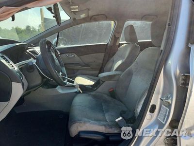 Zdjęcie 7 z 12 samochodu: 2015 HONDA CIVIC LX VIN:19XFB2F5XFE088459 - miniatura