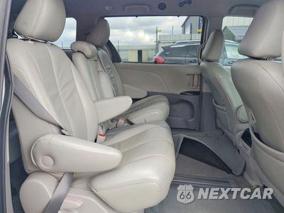 Zdjęcie 11 z 14 samochodu: 2012 TOYOTA SIENNA LE VIN:5TDKK3DC3CS268910 - miniatura