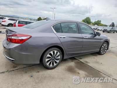 Trzecie zdjęcie samochodu z tyłu: 2017 HONDA ACCORD HYBRID VIN:JHMCR6F31HC005921 - miniatura