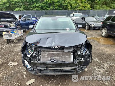 Piąte zdjęcie samochodu w środku: 2024 KIA SPORTAGE EX VIN:5XYK33DF9RG218638 - miniatura