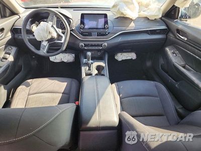 Zdjęcie 8 z 12 samochodu: 2025 NISSAN ALTIMA SV VIN:1N4BL4DV1SN328729 - miniatura