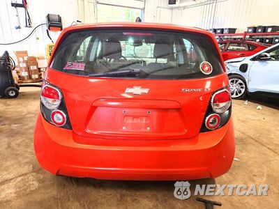 Zdjęcie 6 z 13 samochodu: 2012 CHEVROLET SONIC LT VIN:1G1JC6SH7C4125018 - miniatura
