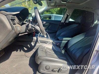 Zdjęcie 7 z 12 samochodu: 2019 AUDI A4 PREMIUM VIN:WAUGMAF46KN007153 - miniatura