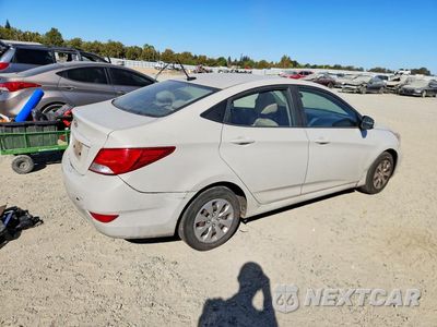 Trzecie zdjęcie samochodu z tyłu: 2017 HYUNDAI ACCENT SE VIN:KMHCT4AE3HU205527 - miniatura